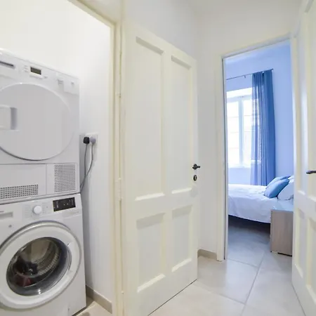 Ca1- By Vallettastay