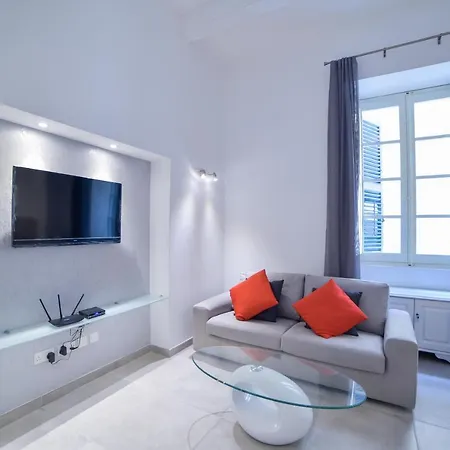 Apartment Ca1- By Vallettastay