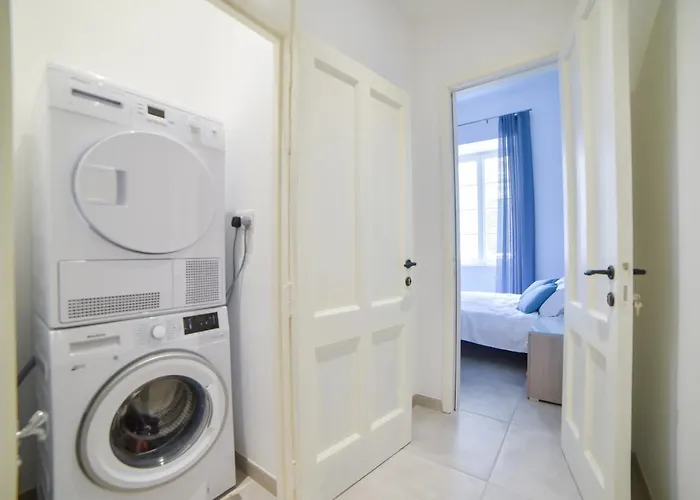 Ca1- By Vallettastay